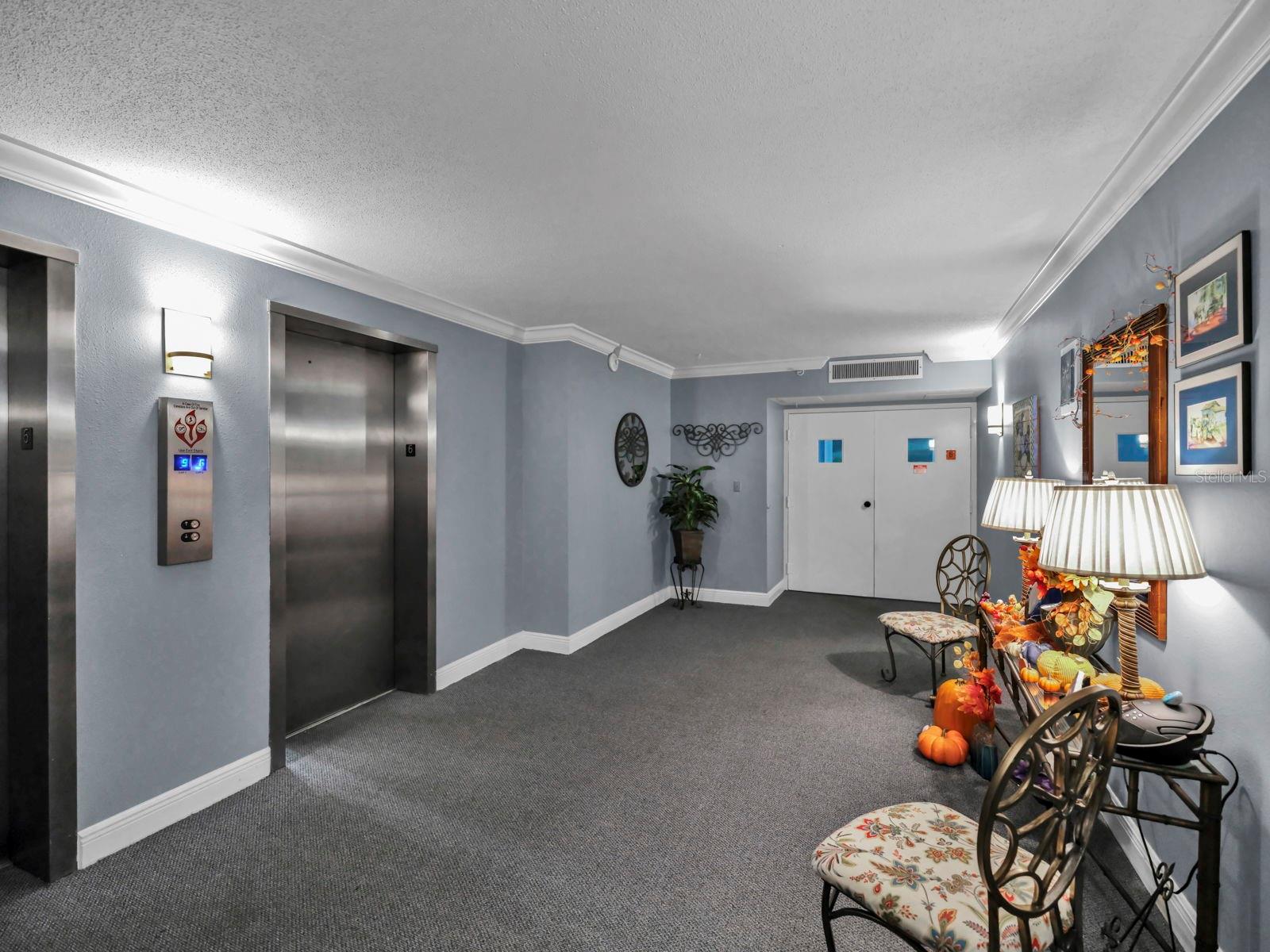 Image 4 of 42 For 5220 Brittany Drive S 603