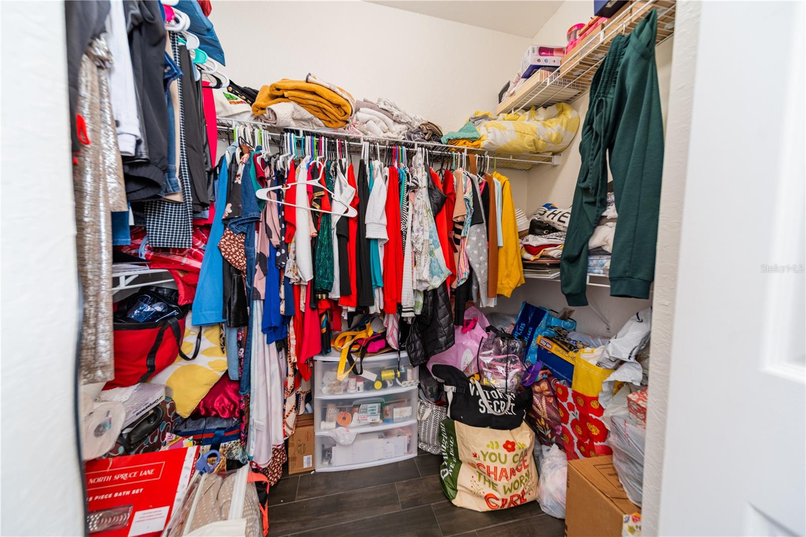 Image 27 of 34 For 6133 Metrowest Boulevard 105