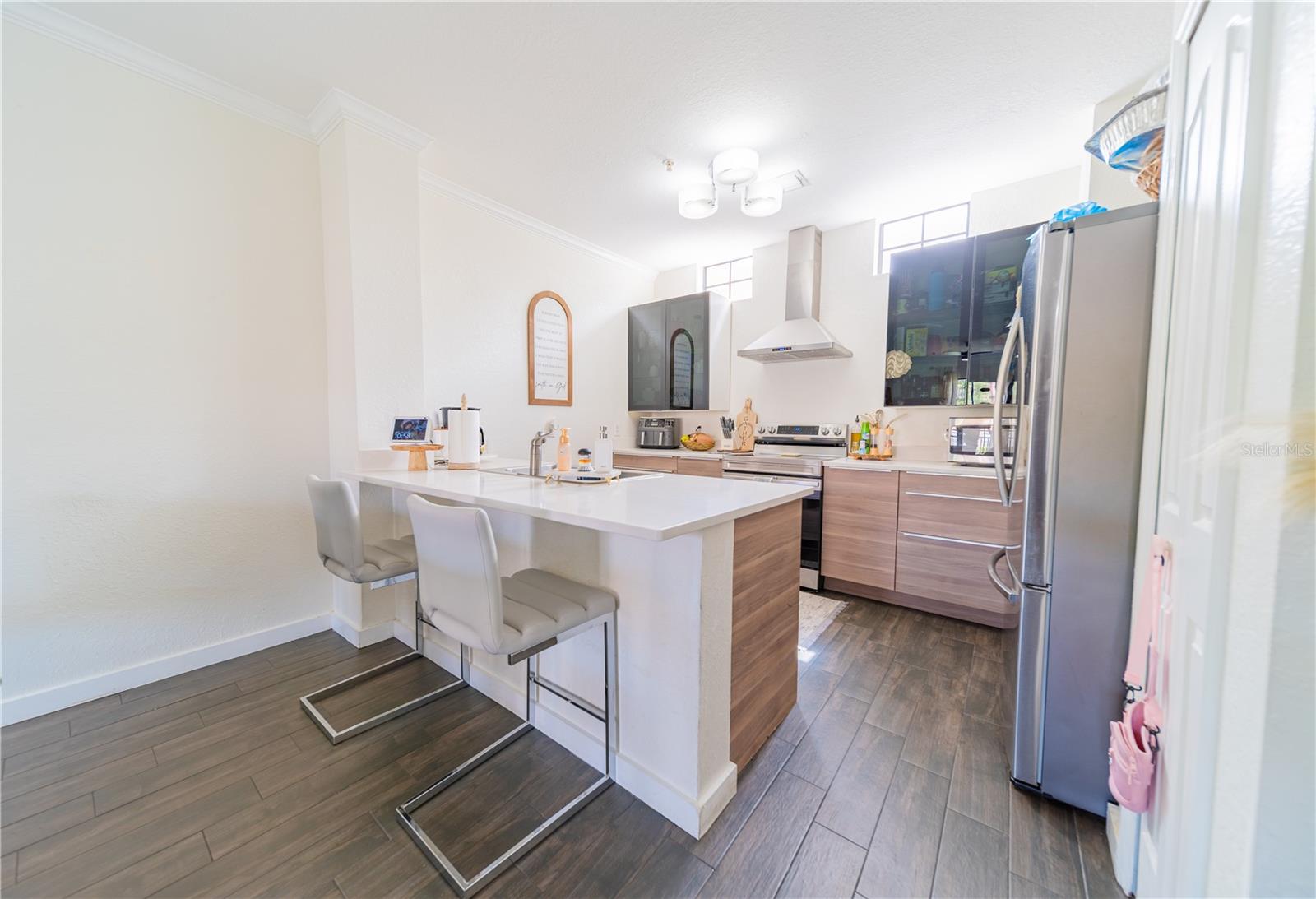 Image 4 of 34 For 6133 Metrowest Boulevard 105