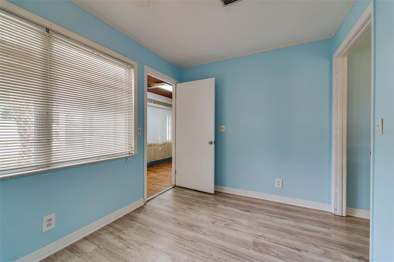 Image 24 of 35 For 6030 Massachusetts Avenue