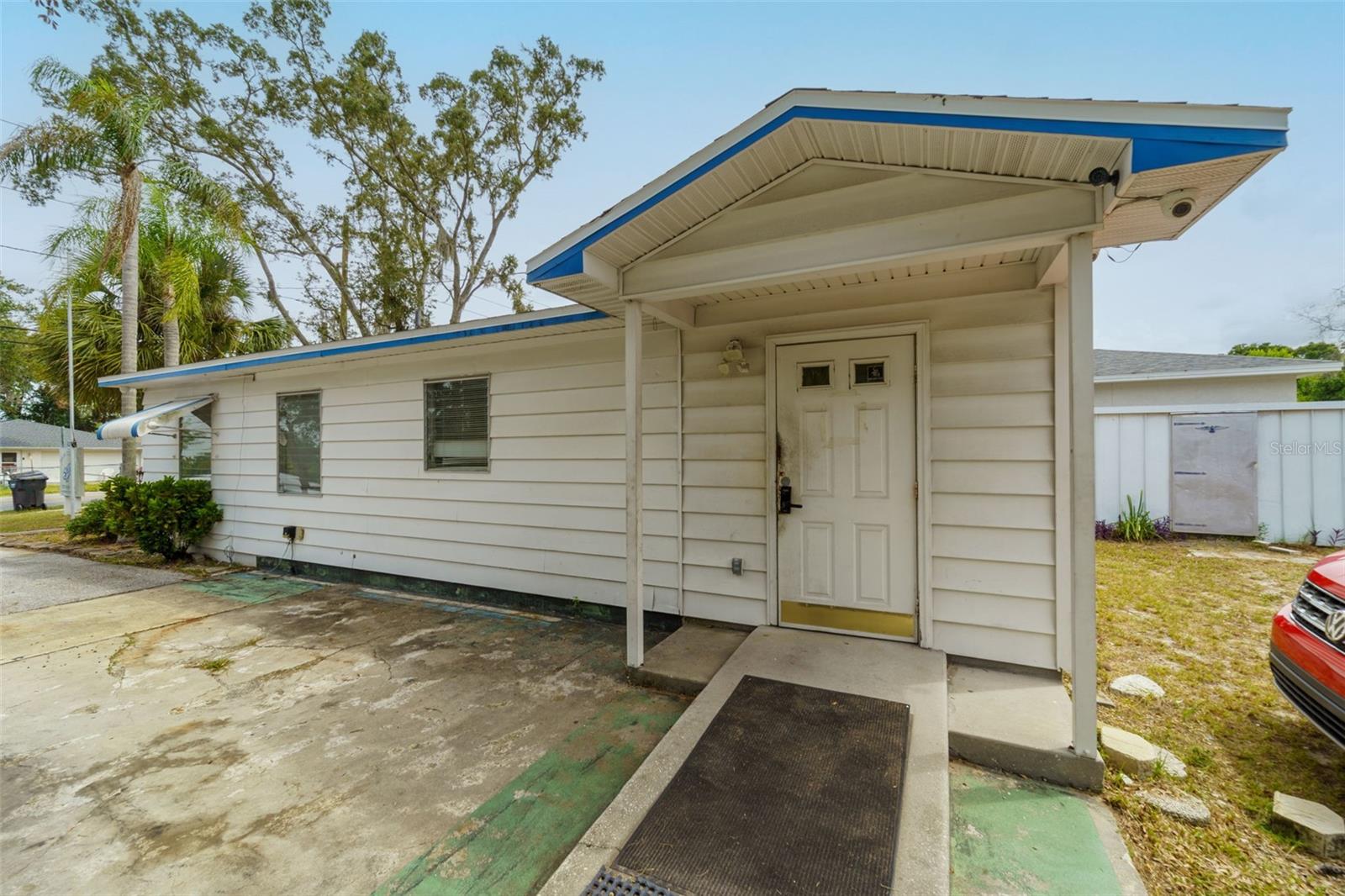 Image 3 of 35 For 6030 Massachusetts Avenue