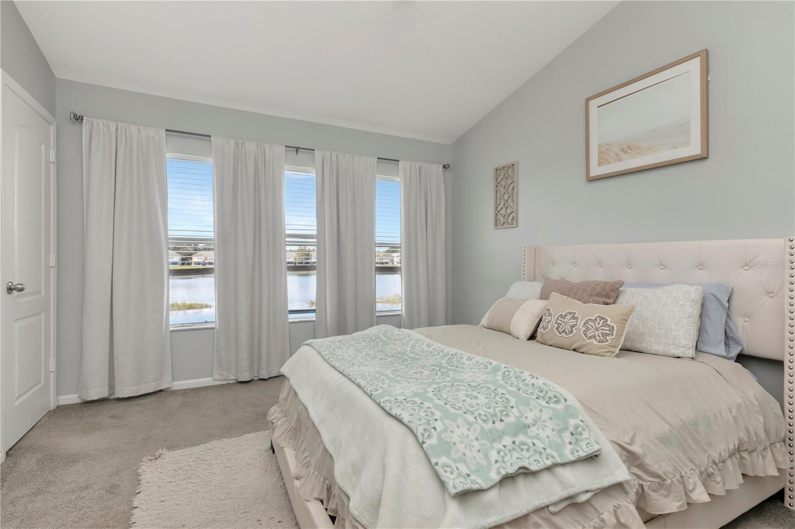 Image 17 of 38 For 4855 Pond Ridge Drive