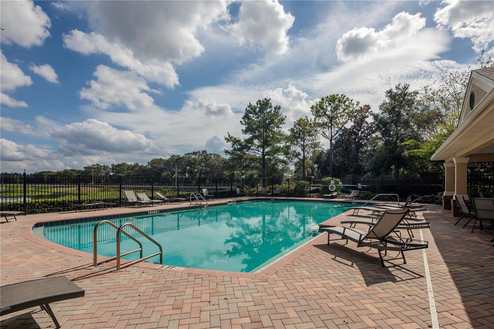 Image 28 of 38 For 4855 Pond Ridge Drive