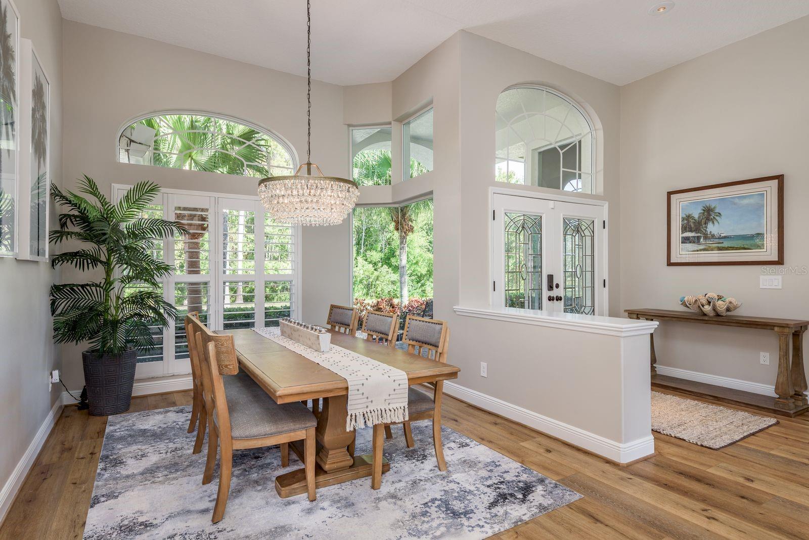 Listing photo id 9 for 10203 Radcliffe Drive