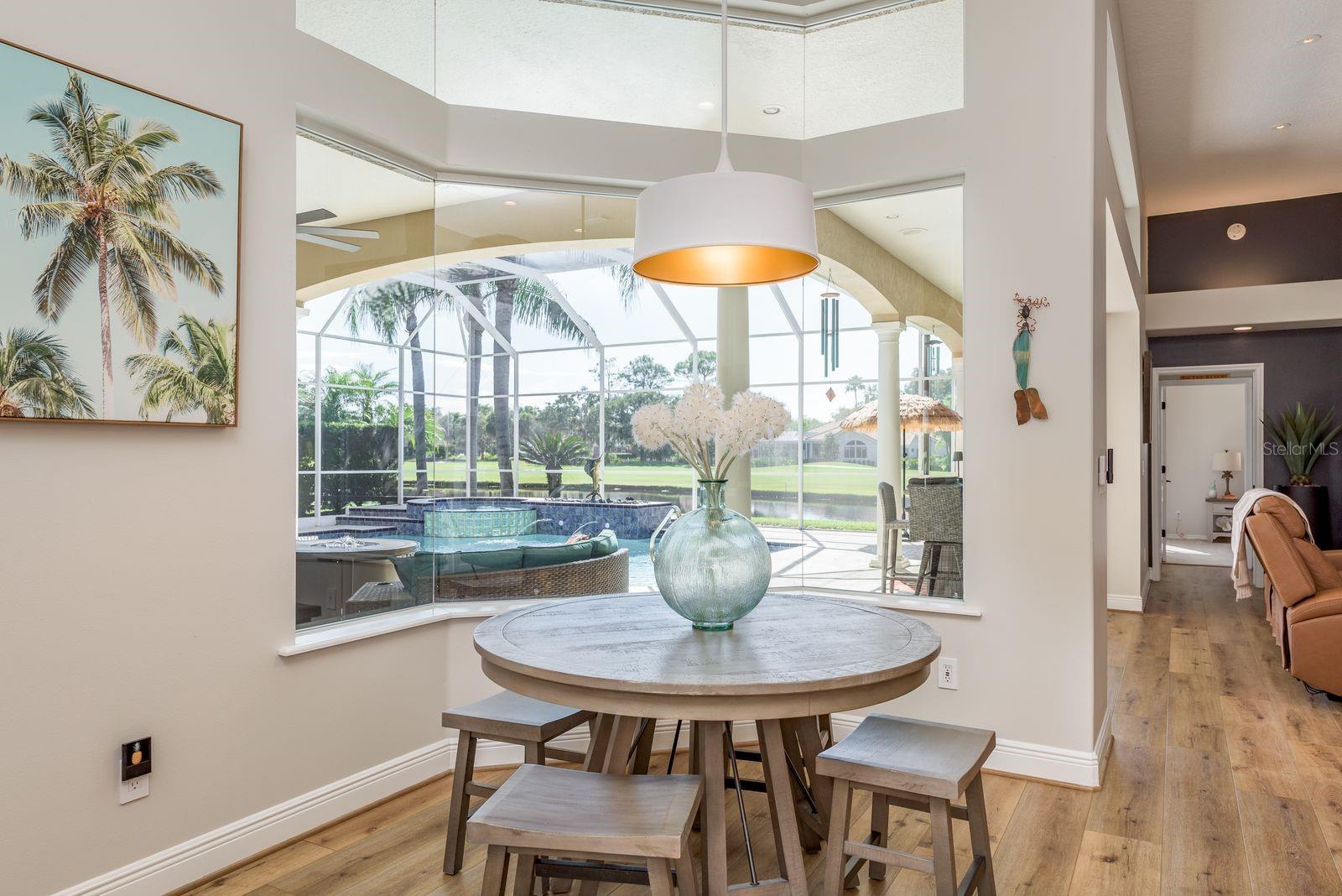 Listing photo id 27 for 10203 Radcliffe Drive