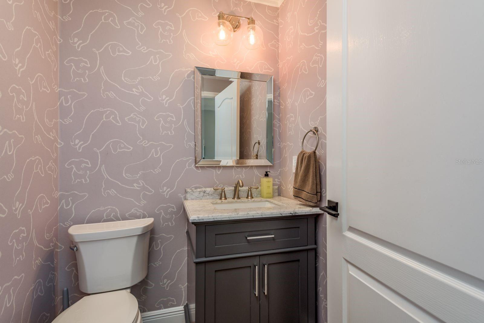 Listing photo id 28 for 10203 Radcliffe Drive