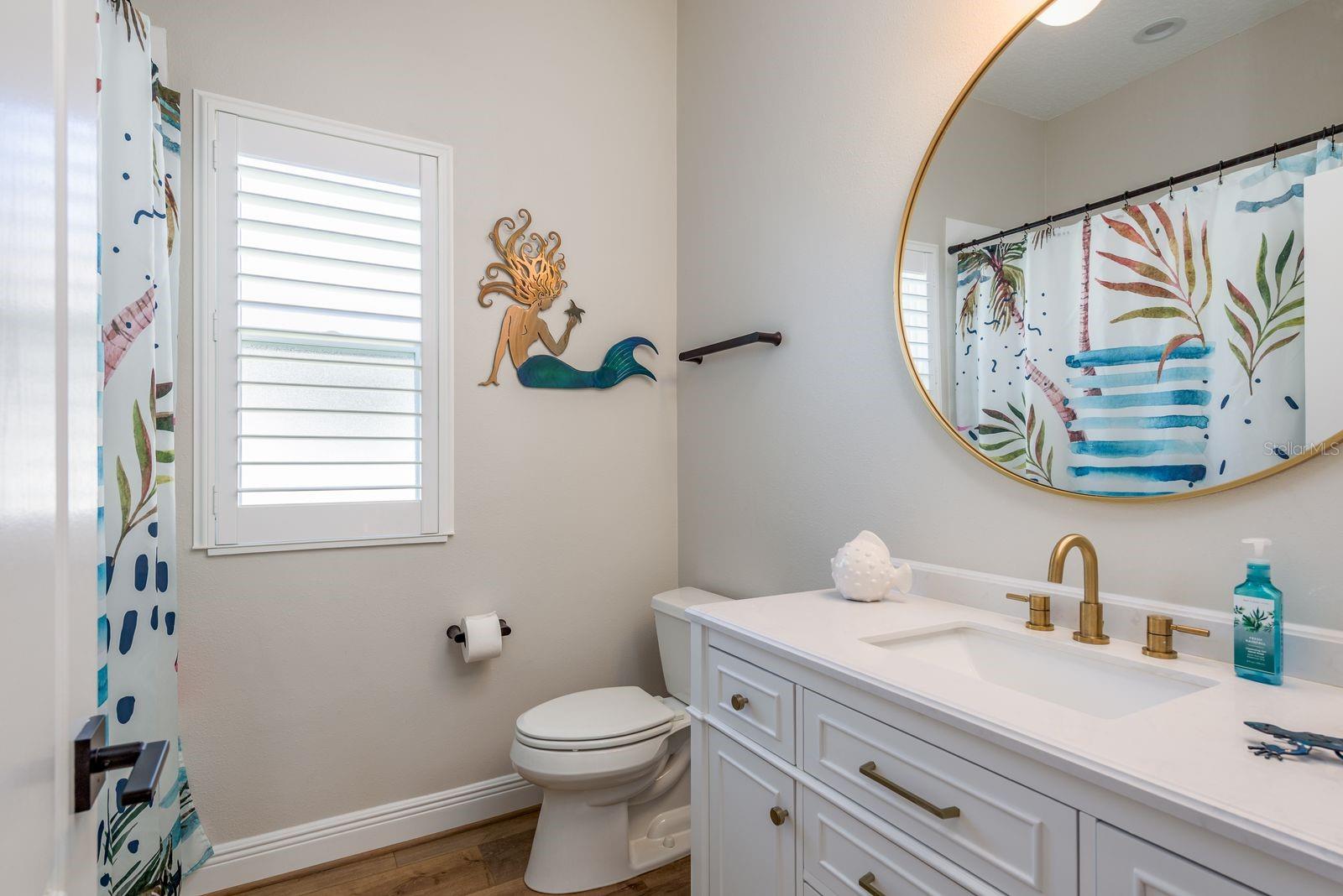 Listing photo id 36 for 10203 Radcliffe Drive