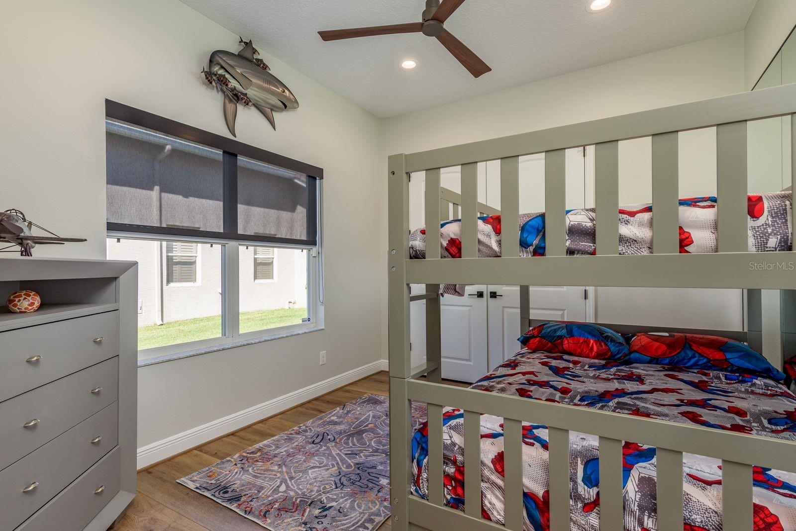 Listing photo id 37 for 10203 Radcliffe Drive