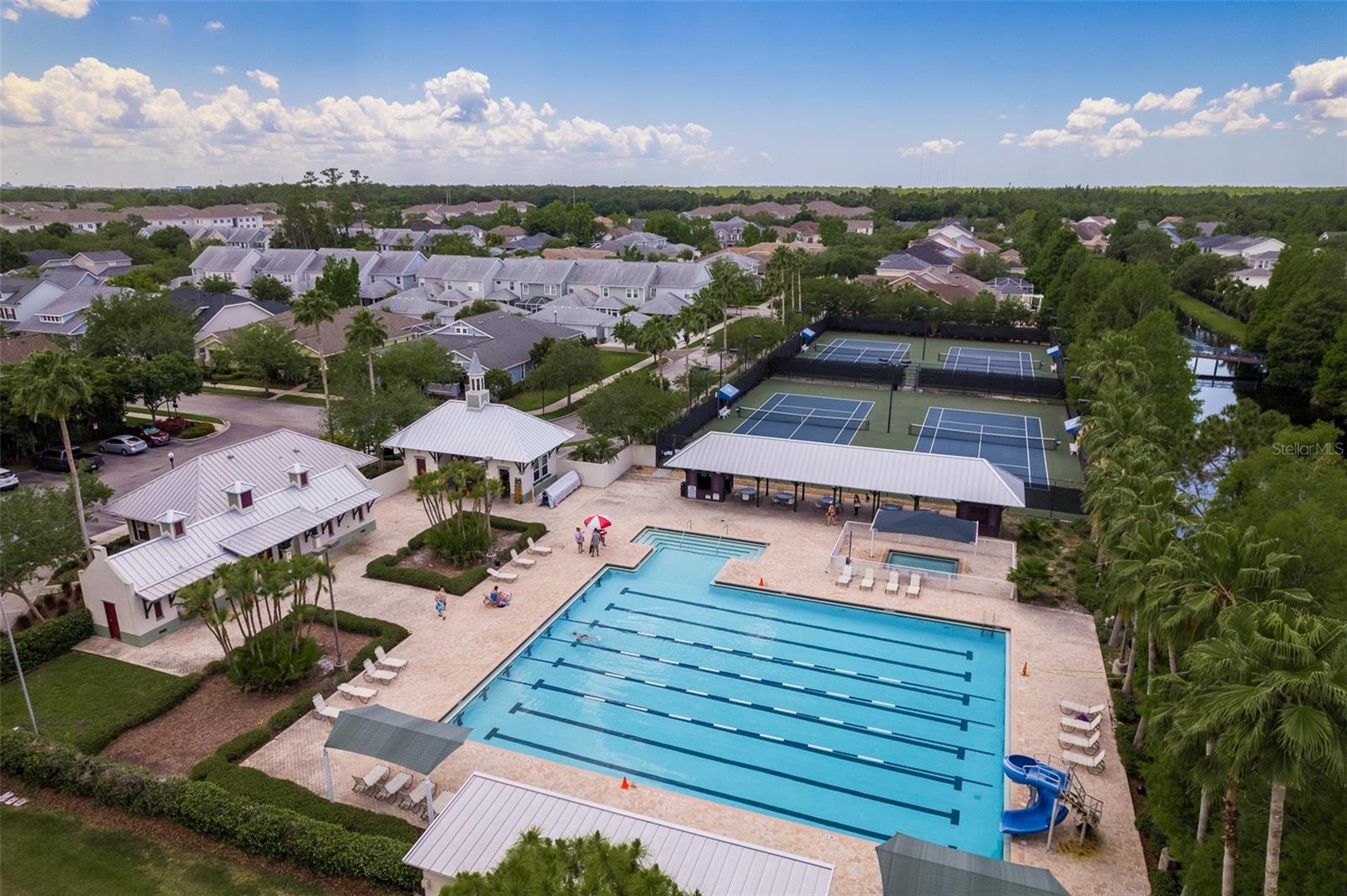 Listing photo id 72 for 10203 Radcliffe Drive