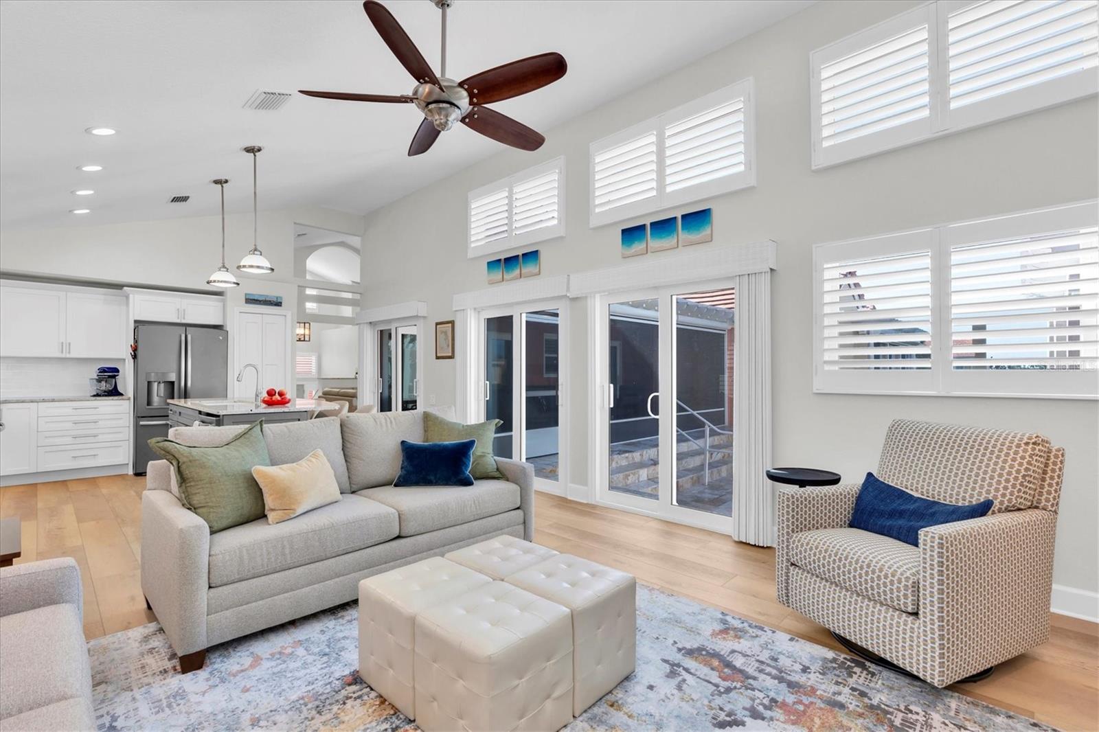 Image 15 of 53 For 18 Jefferson Court S