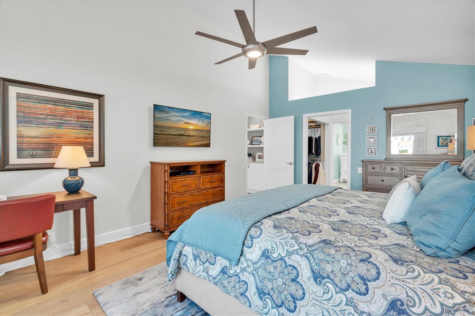 Image 18 of 53 For 18 Jefferson Court S