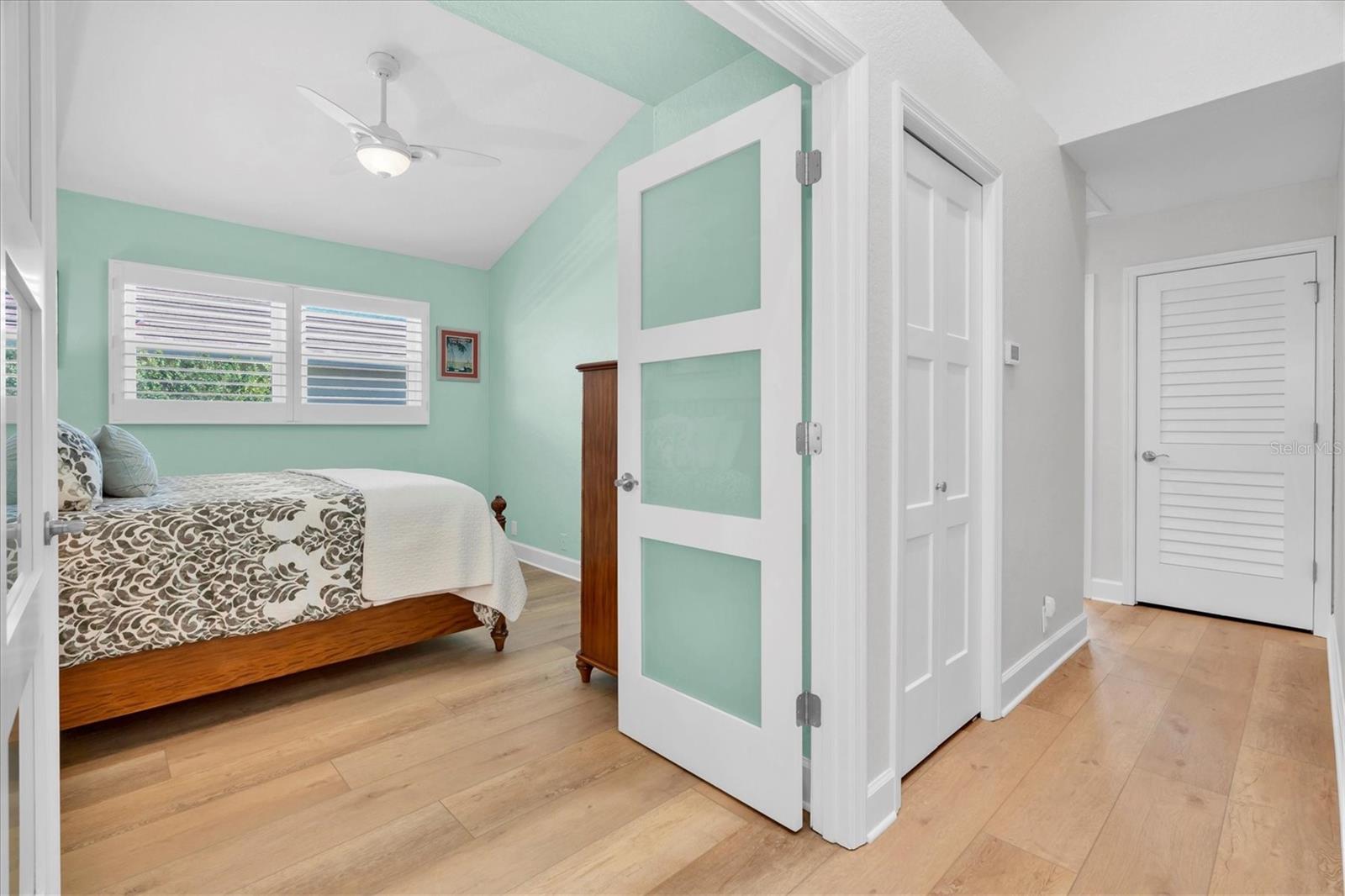 Image 21 of 53 For 18 Jefferson Court S