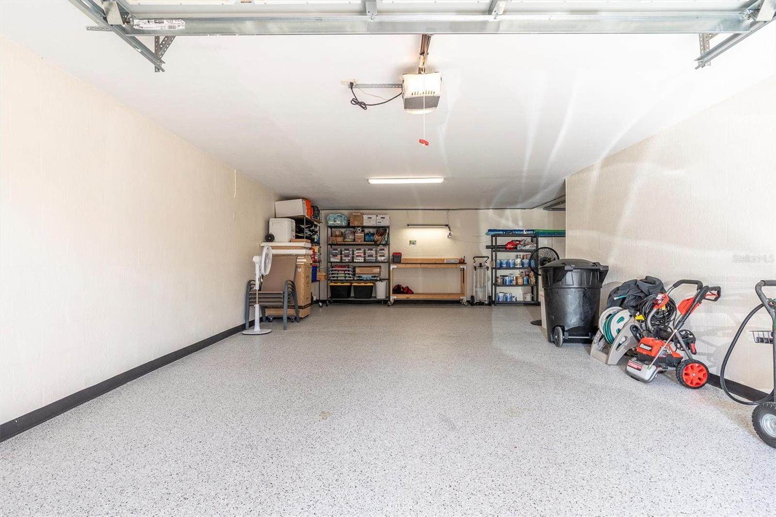 Image 35 of 53 For 18 Jefferson Court S