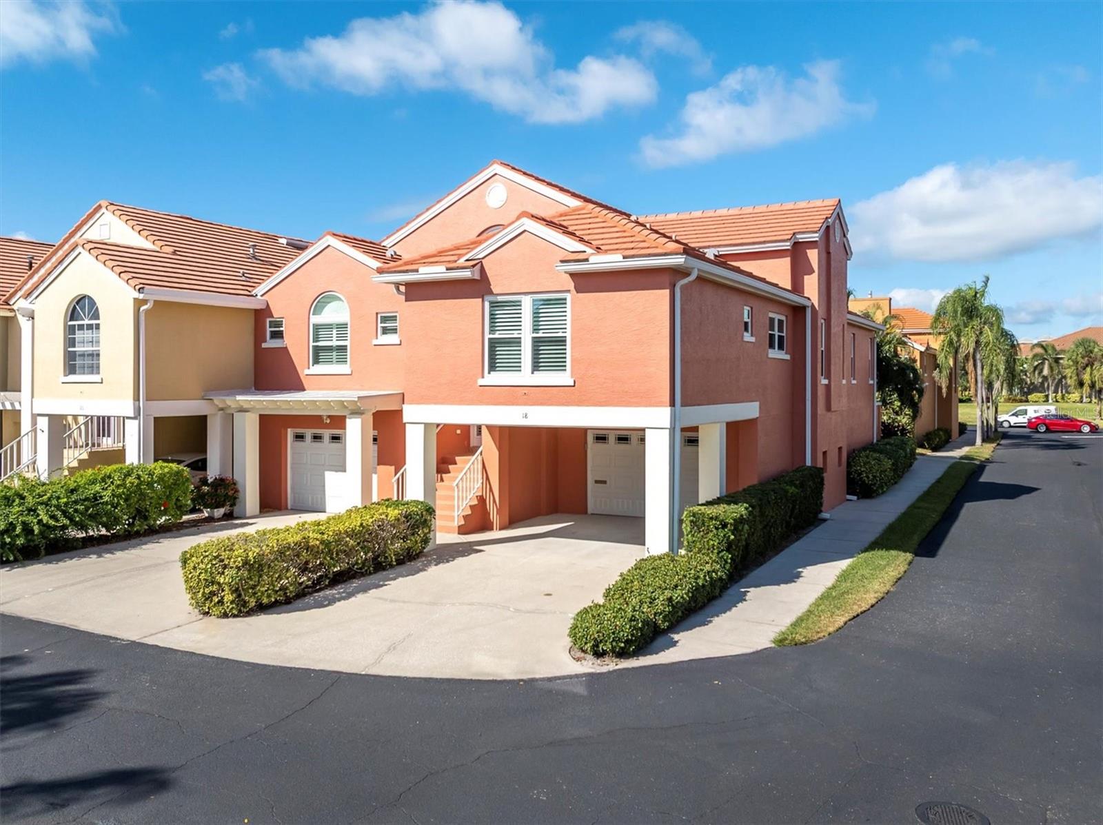 Image 37 of 53 For 18 Jefferson Court S