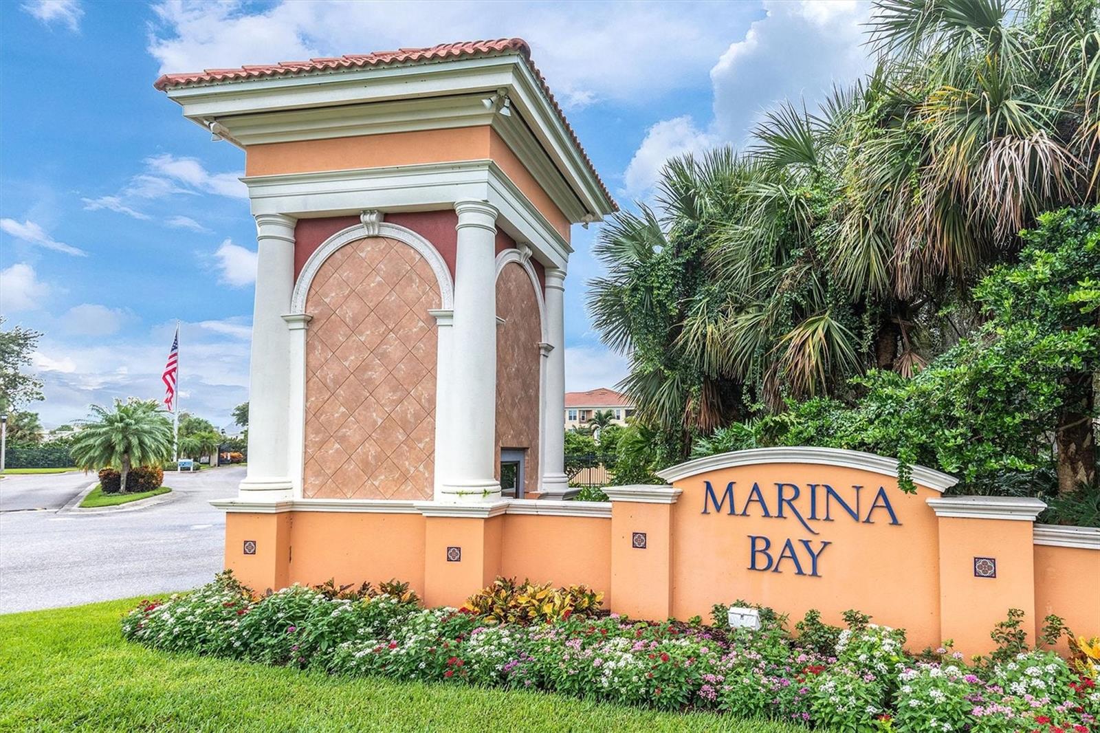 Image 38 of 53 For 18 Jefferson Court S