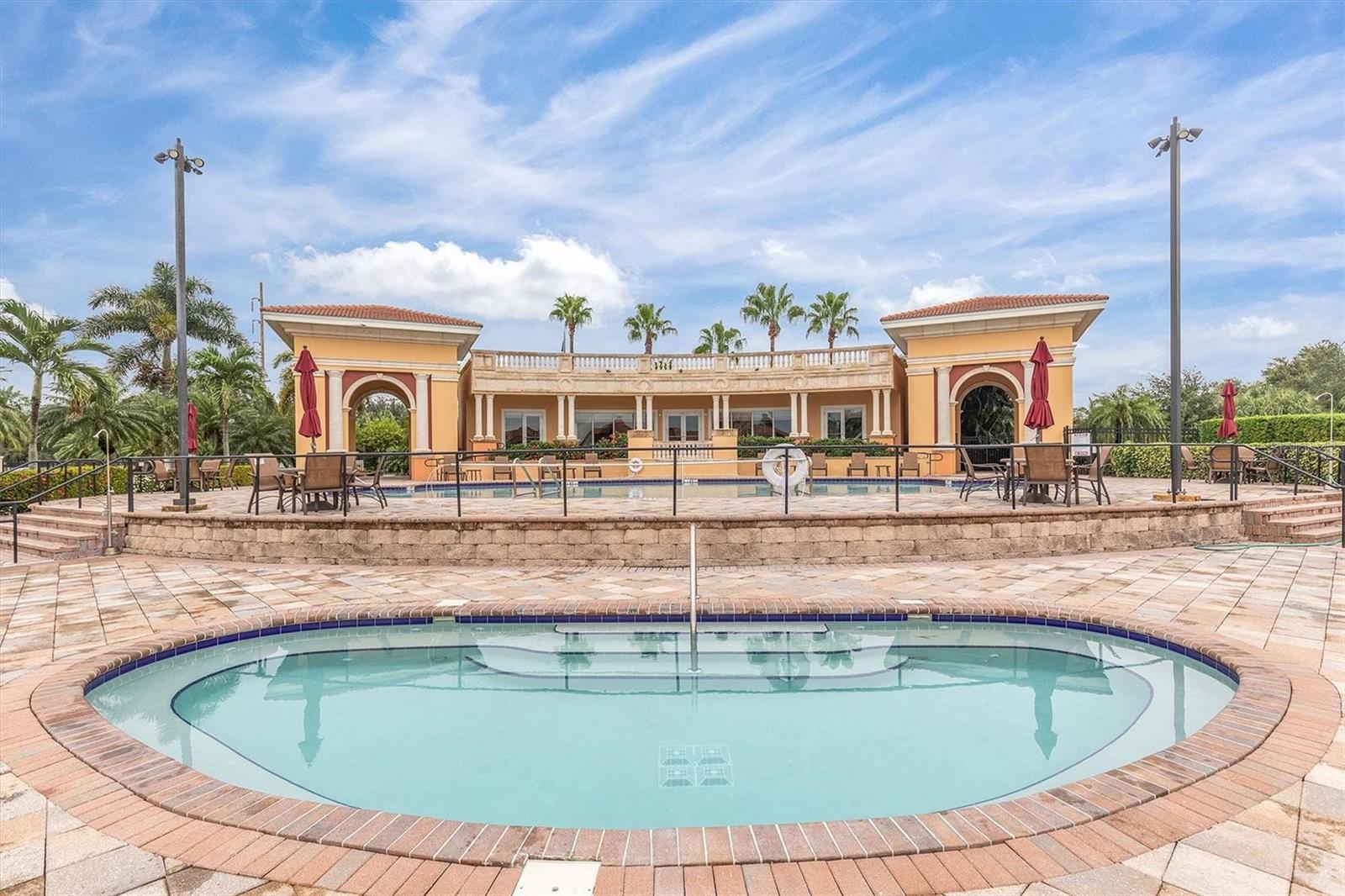 Image 42 of 53 For 18 Jefferson Court S