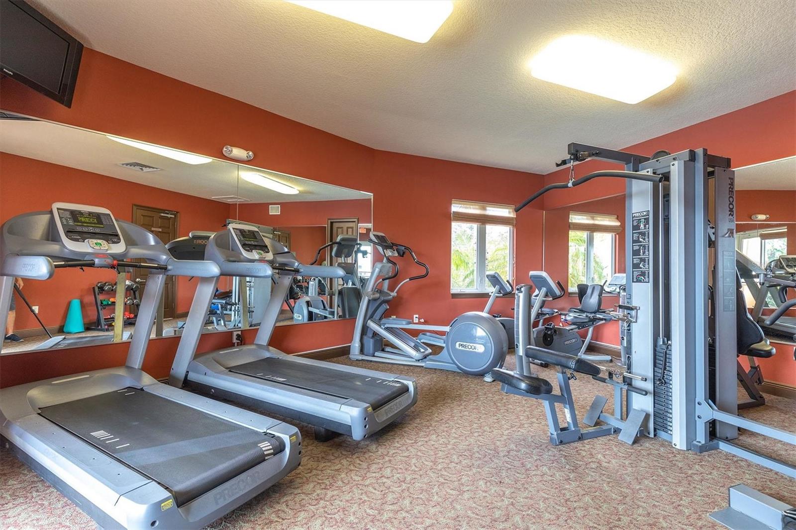 Image 45 of 53 For 18 Jefferson Court S