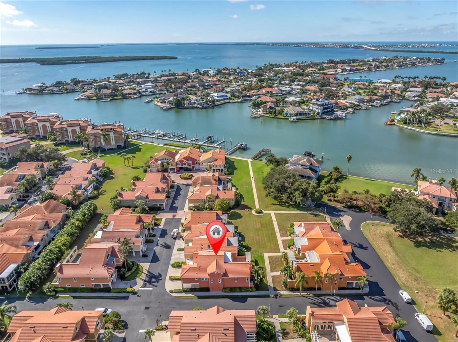 Image 51 of 53 For 18 Jefferson Court S