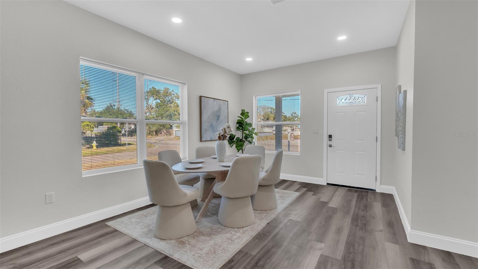 Image 12 of 32 For 1901 31st Street S