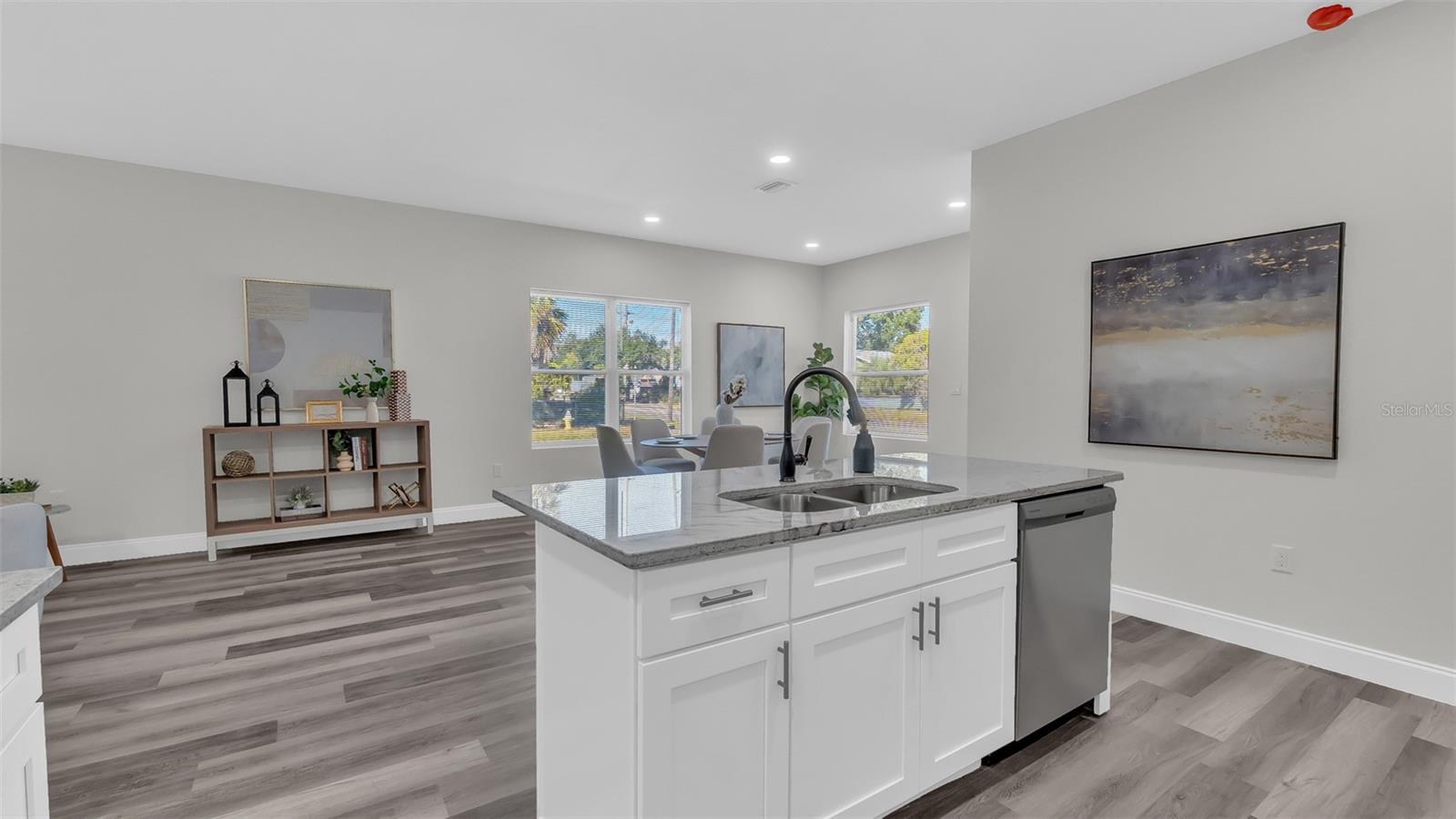 Image 15 of 32 For 1901 31st Street S