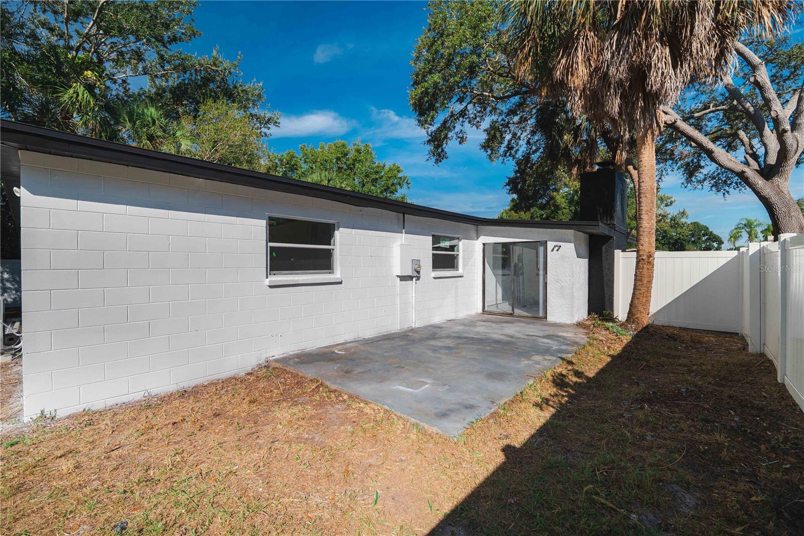 Image 21 of 31 For 6514 Yosemite Drive