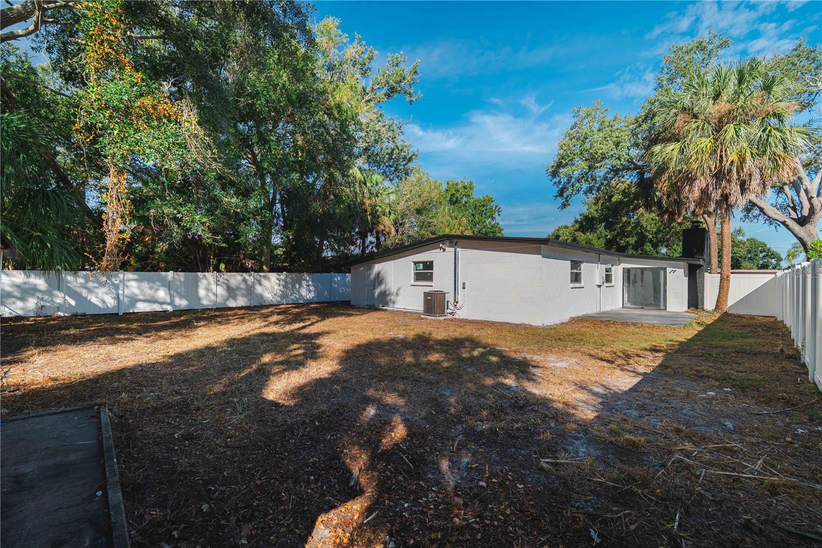 Image 22 of 31 For 6514 Yosemite Drive