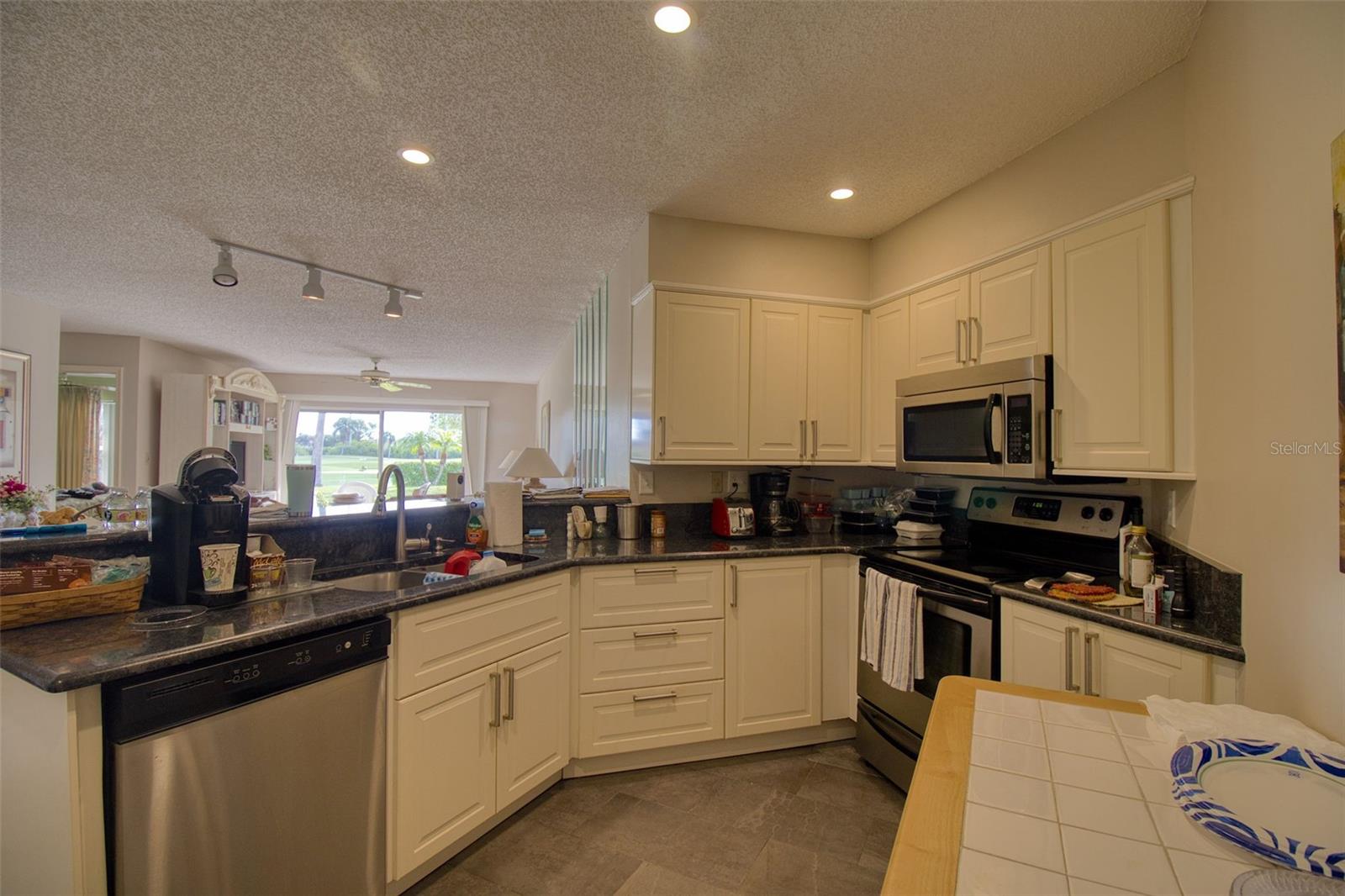 Image 7 of 27 For 6059 Bahia Del Mar Boulevard 139