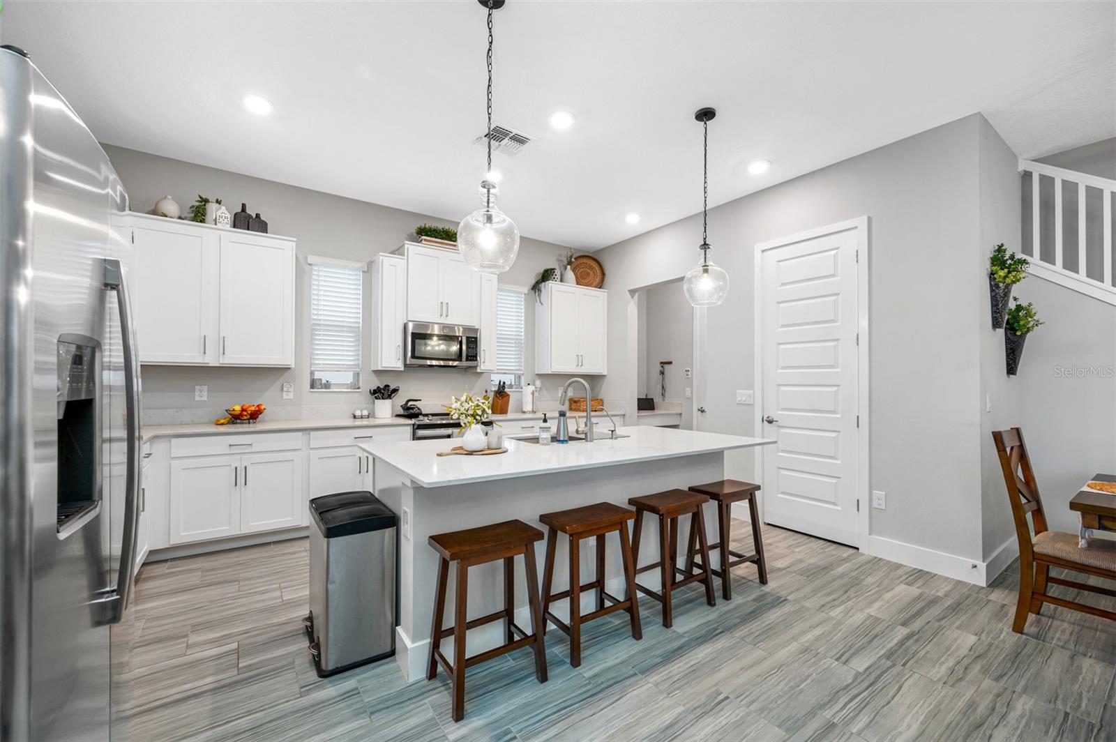 Image 12 of 37 For 7305 Faul Street