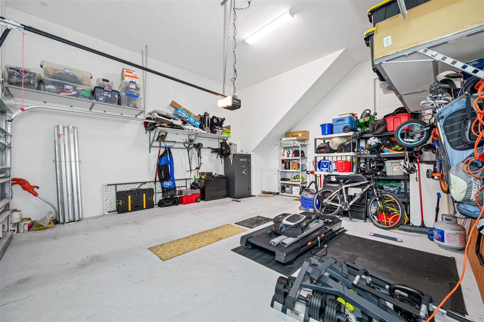 Image 6 of 37 For 7305 Faul Street