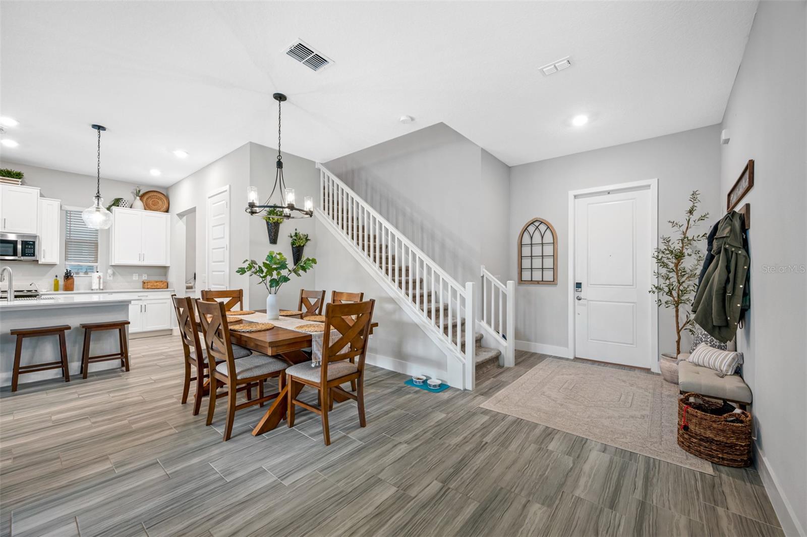 Image 8 of 37 For 7305 Faul Street