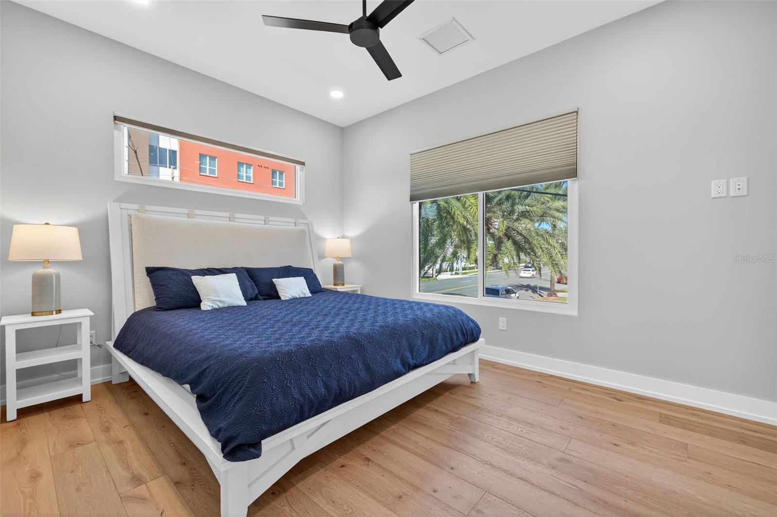 Listing photo id 28 for 577 4th Avenue S