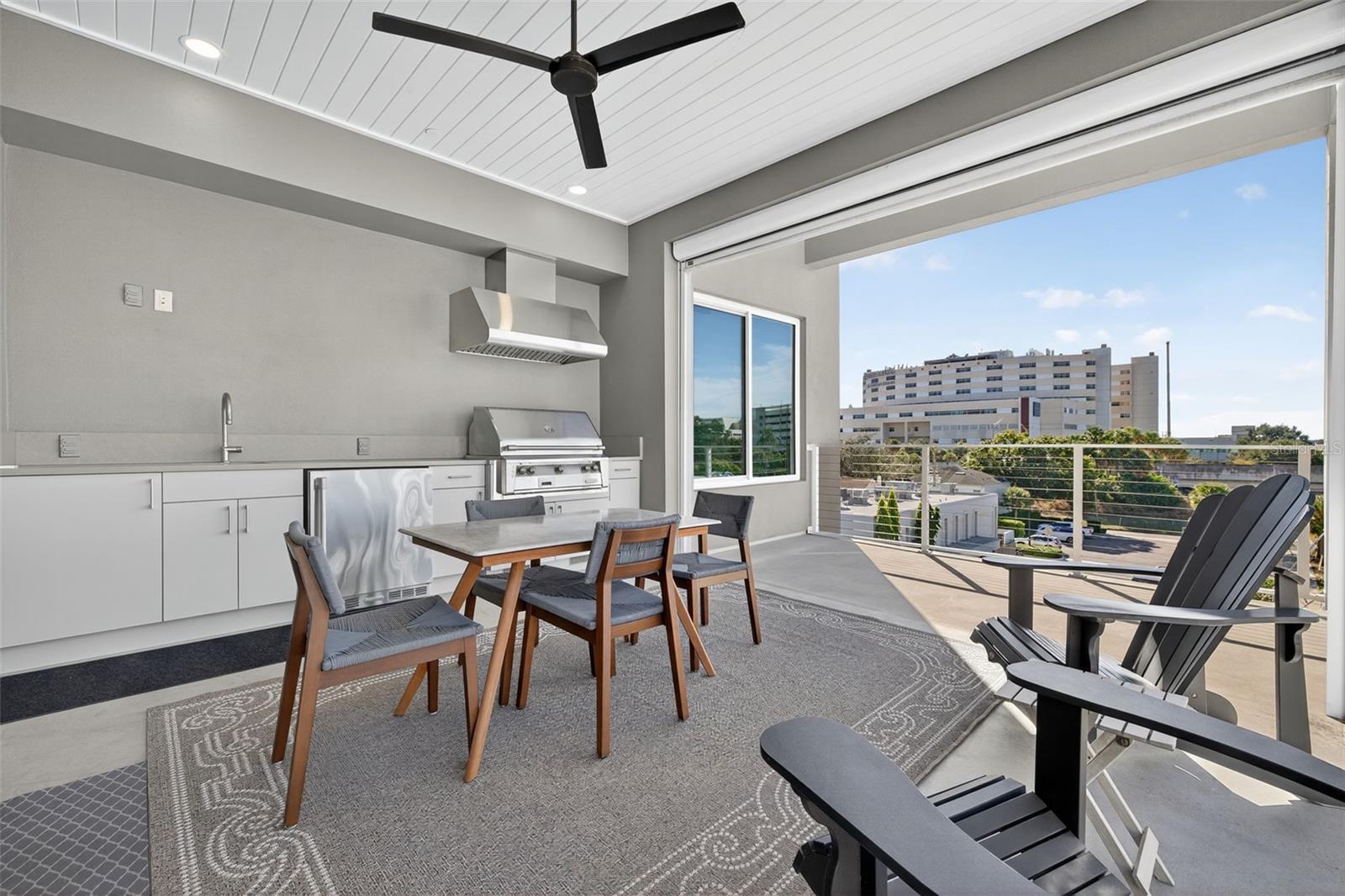 Listing photo id 31 for 577 4th Avenue S