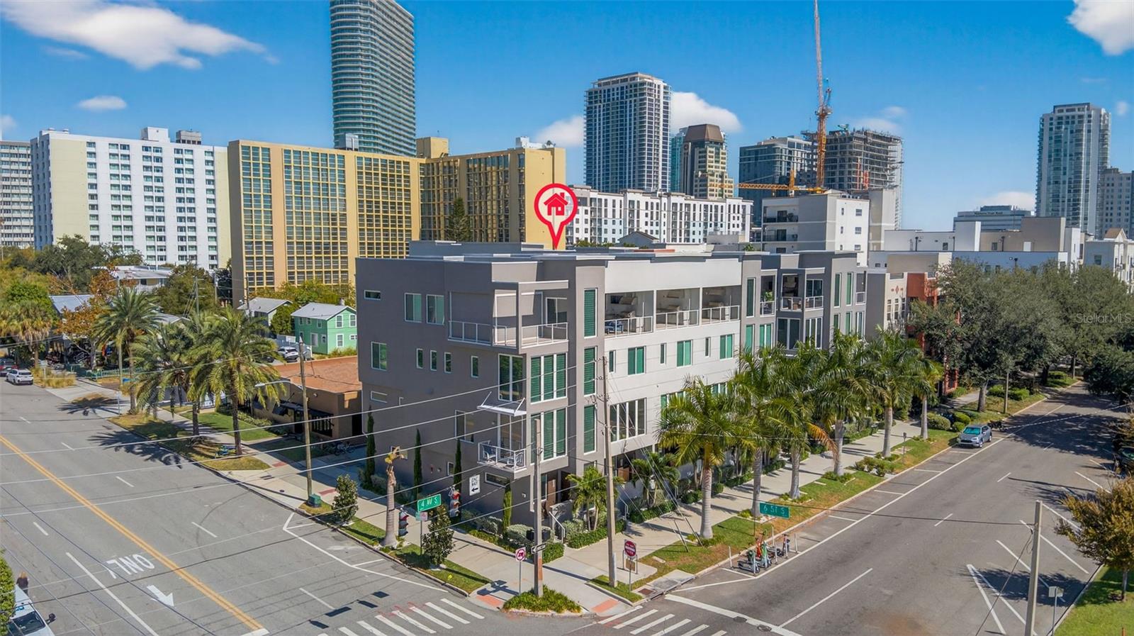 Listing photo id 38 for 577 4th Avenue S