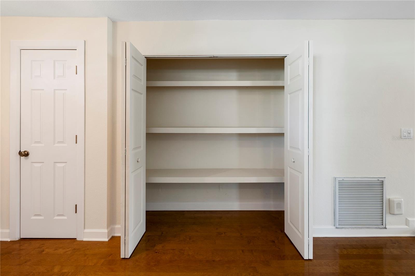 Image 9 of 46 For 10600 119th Street