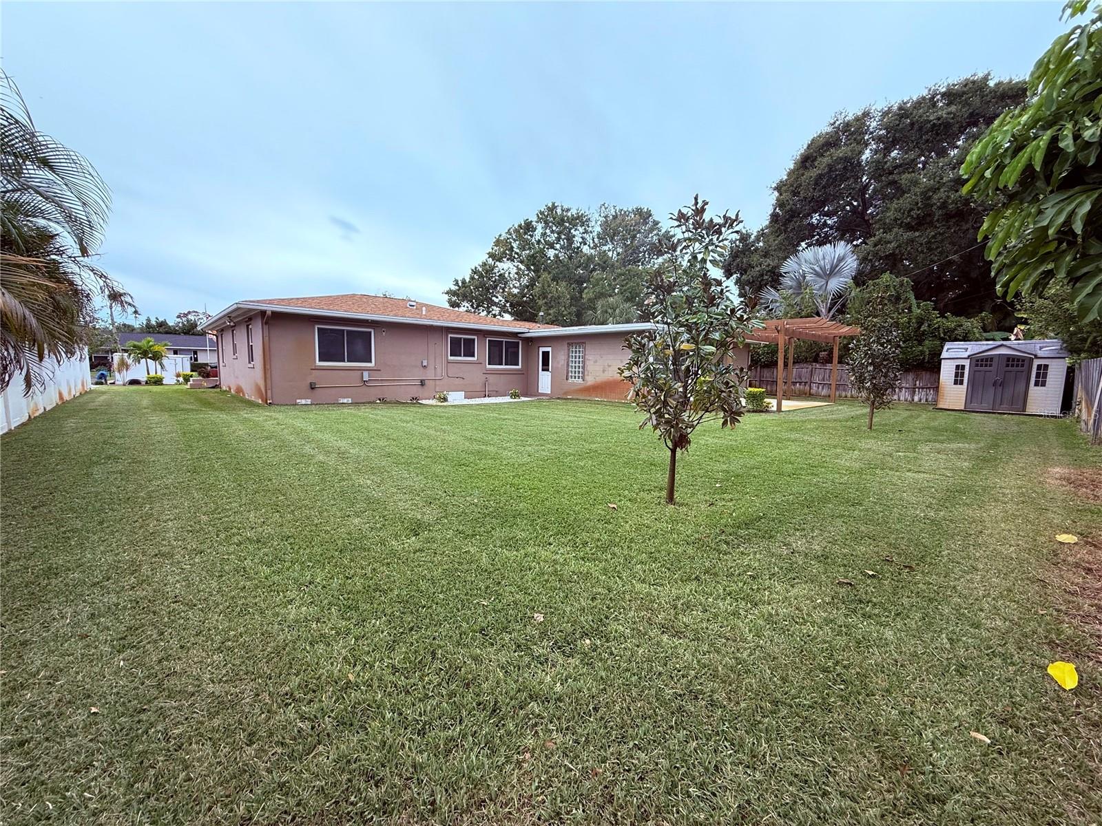 Image 26 of 30 For 6221 6th Avenue N