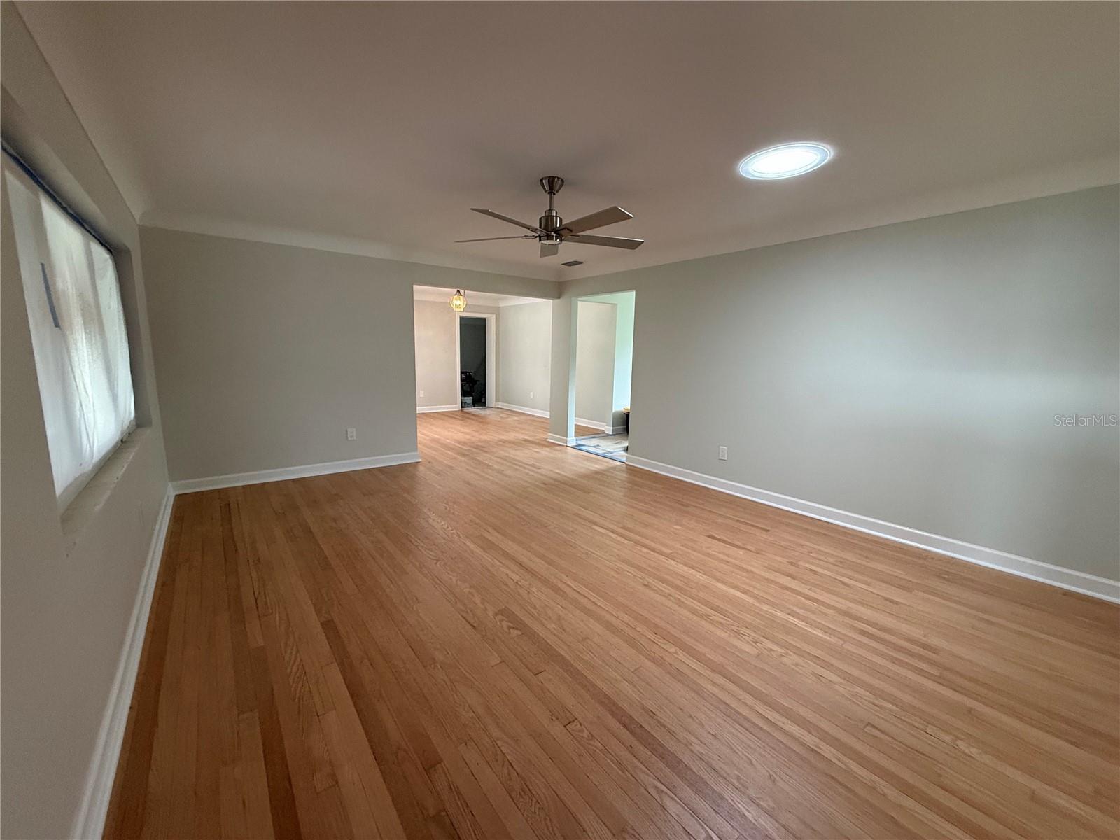 Image 7 of 30 For 6221 6th Avenue N