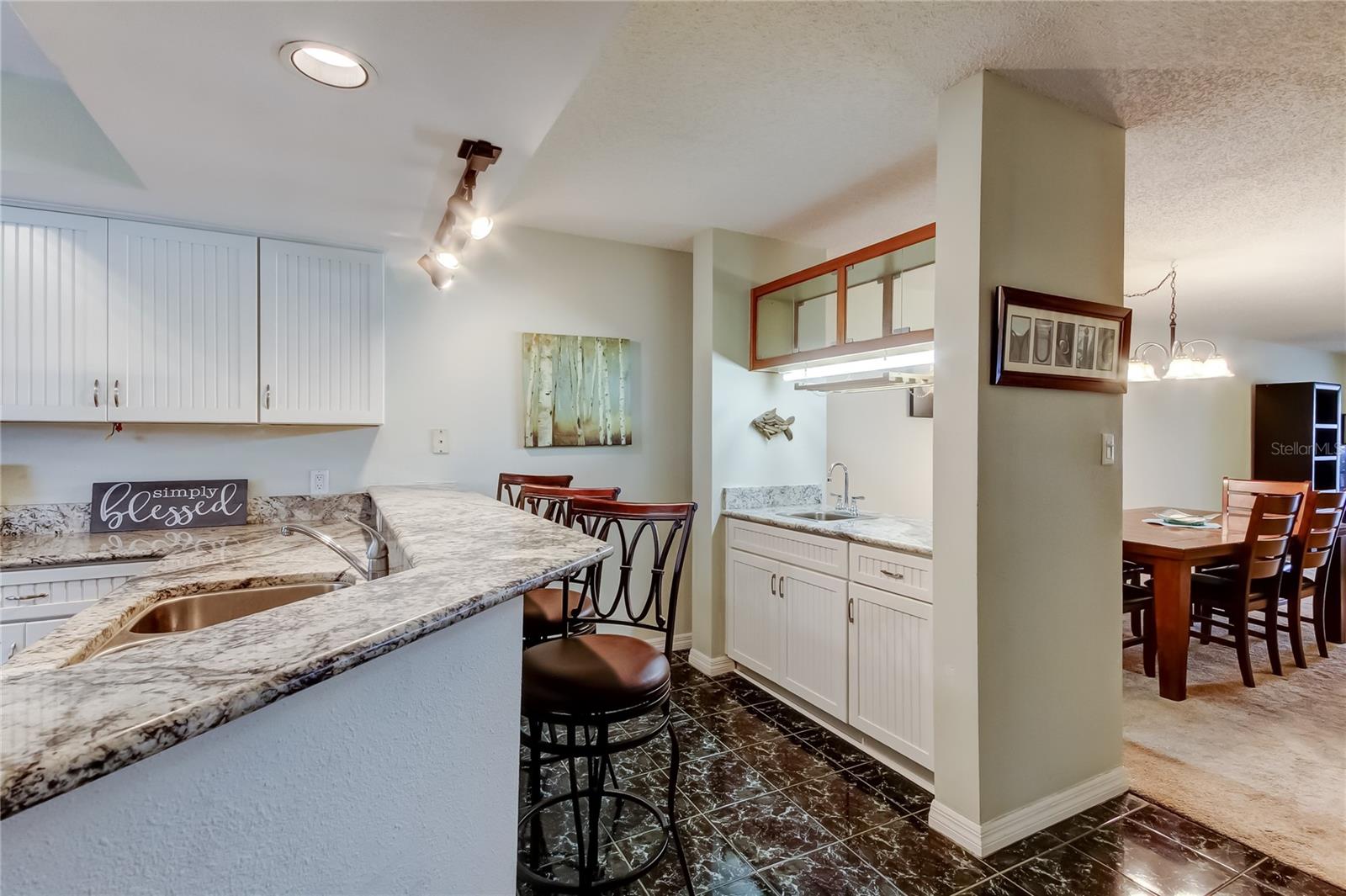 Image 12 of 39 For 2599 Dolly Bay Drive 306