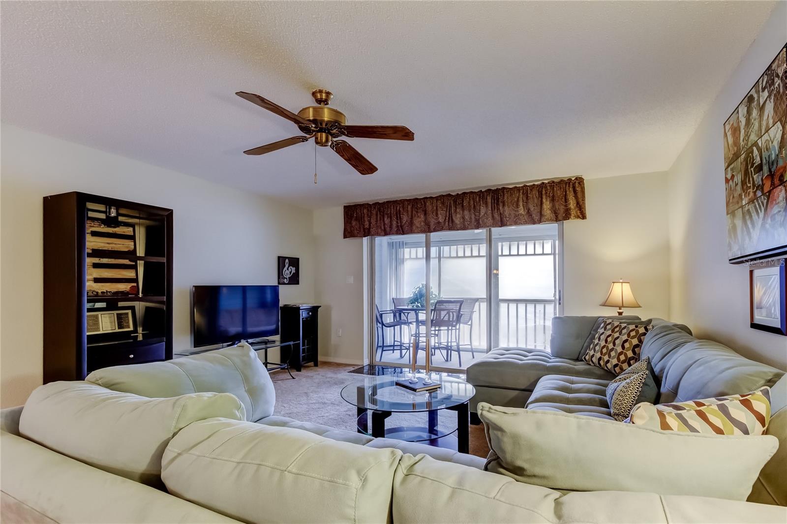 Image 16 of 39 For 2599 Dolly Bay Drive 306