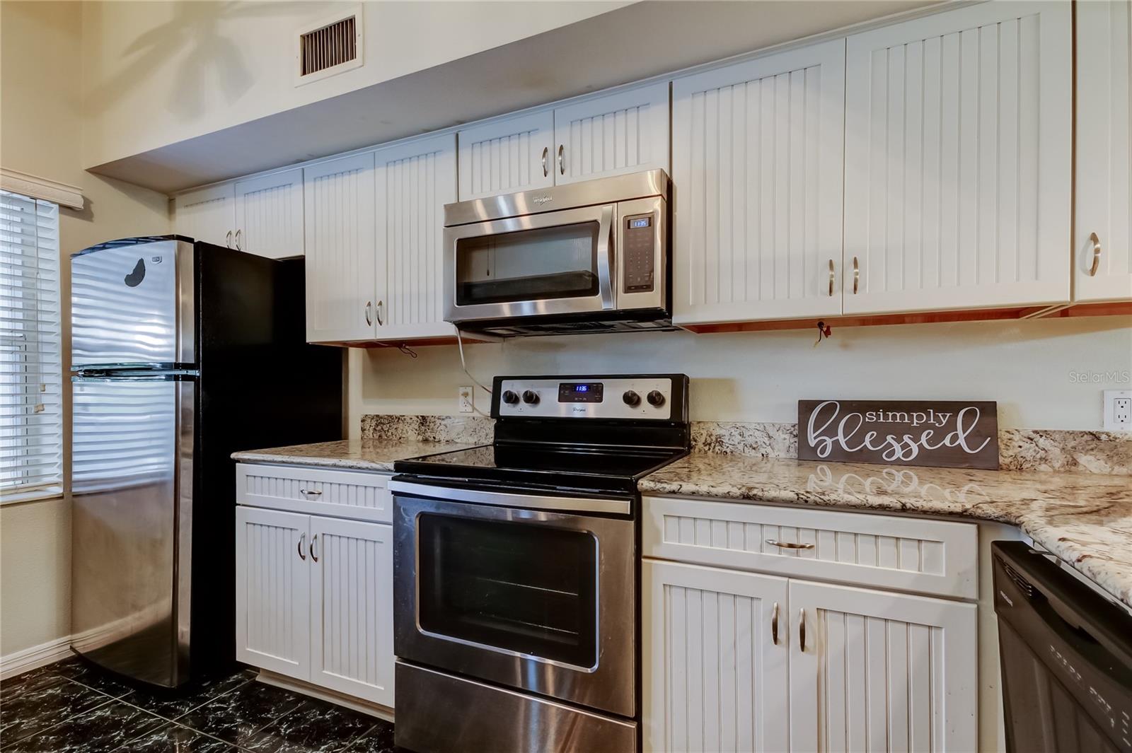 Image 9 of 39 For 2599 Dolly Bay Drive 306