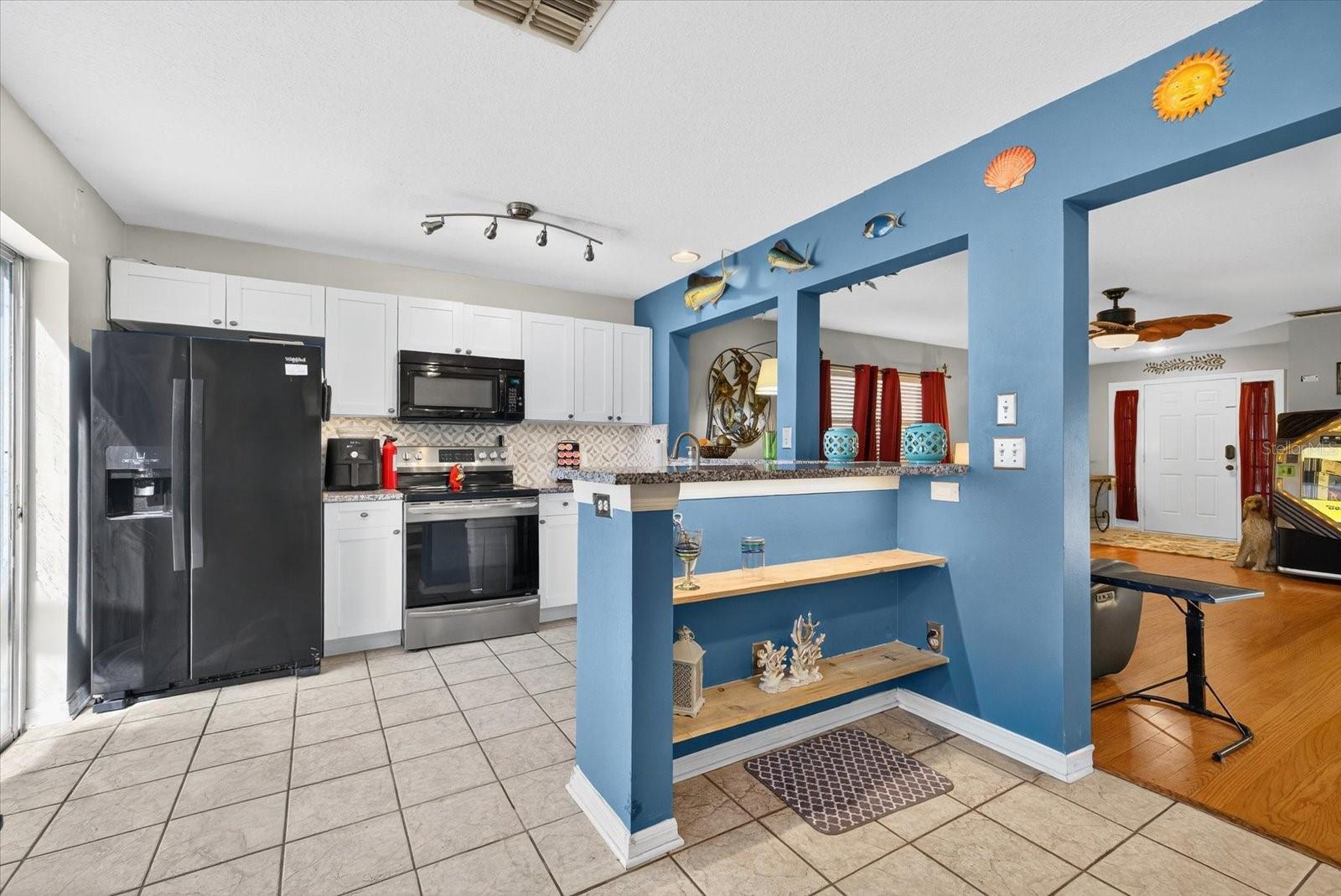 Image 6 of 21 For 8459 Hawbuck Street