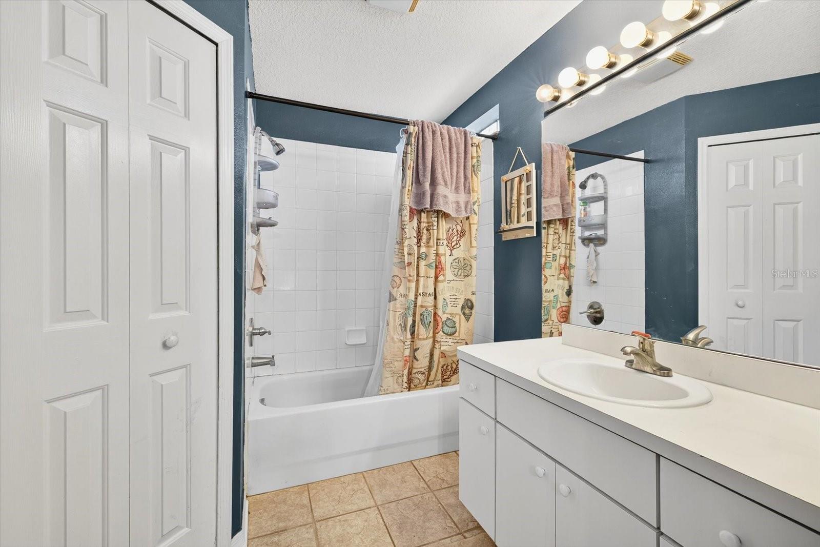 Image 9 of 21 For 8459 Hawbuck Street