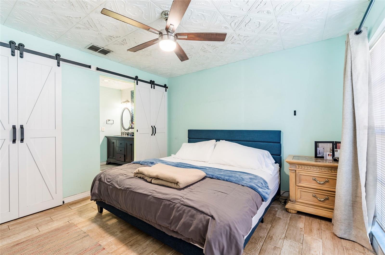 Image 16 of 21 For 8421 Unity Drive