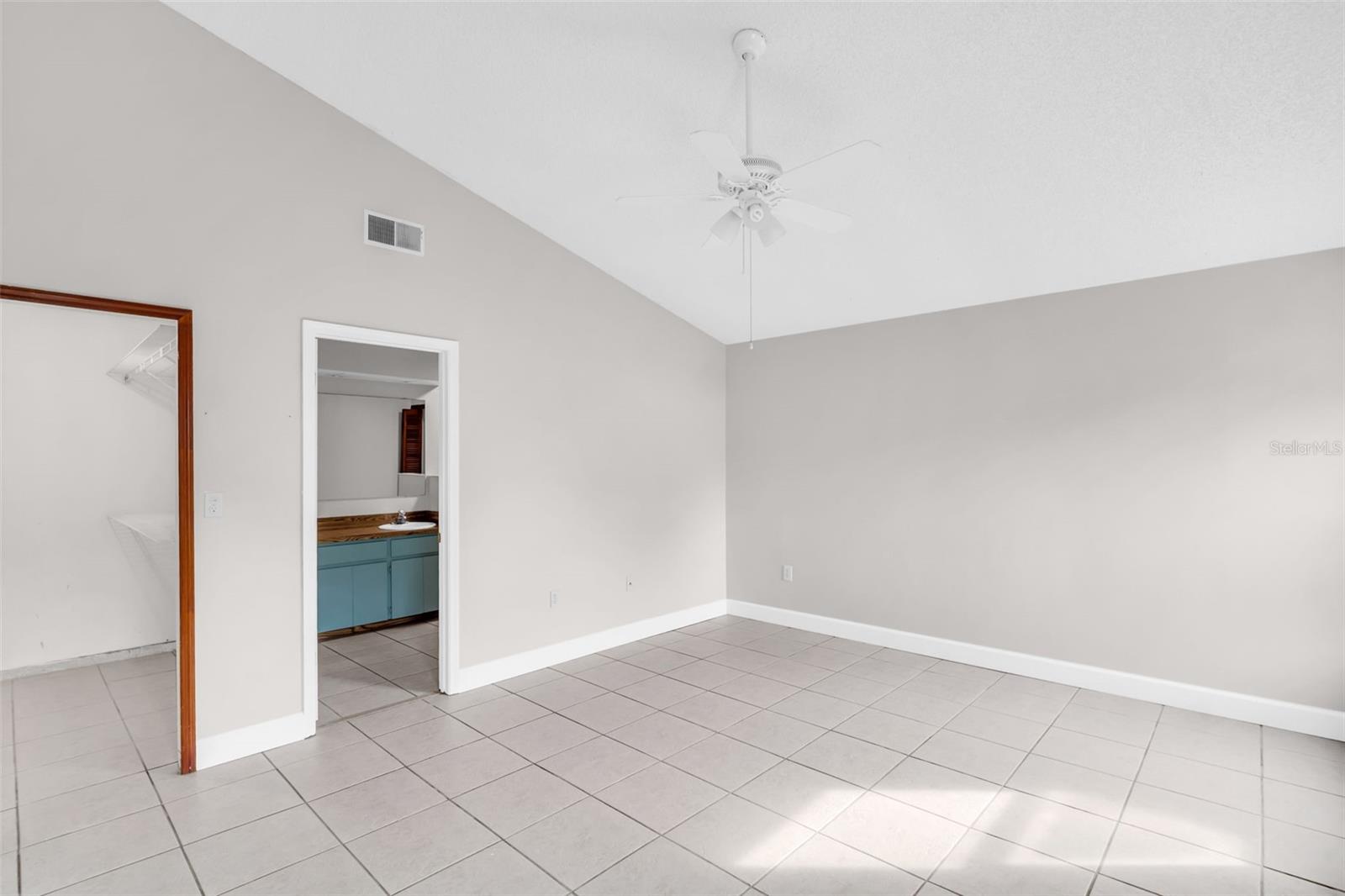 Image 22 of 67 For 2714 Jeffrey Drive