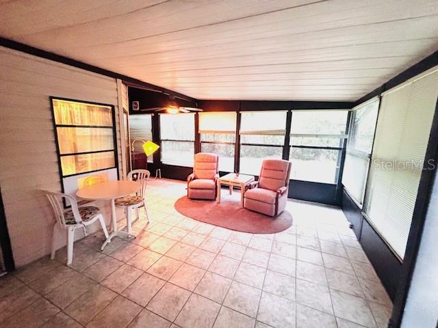 Image 23 of 41 For 7053 Spanish Moss Lane