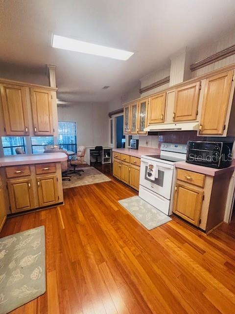 Image 4 of 41 For 7053 Spanish Moss Lane