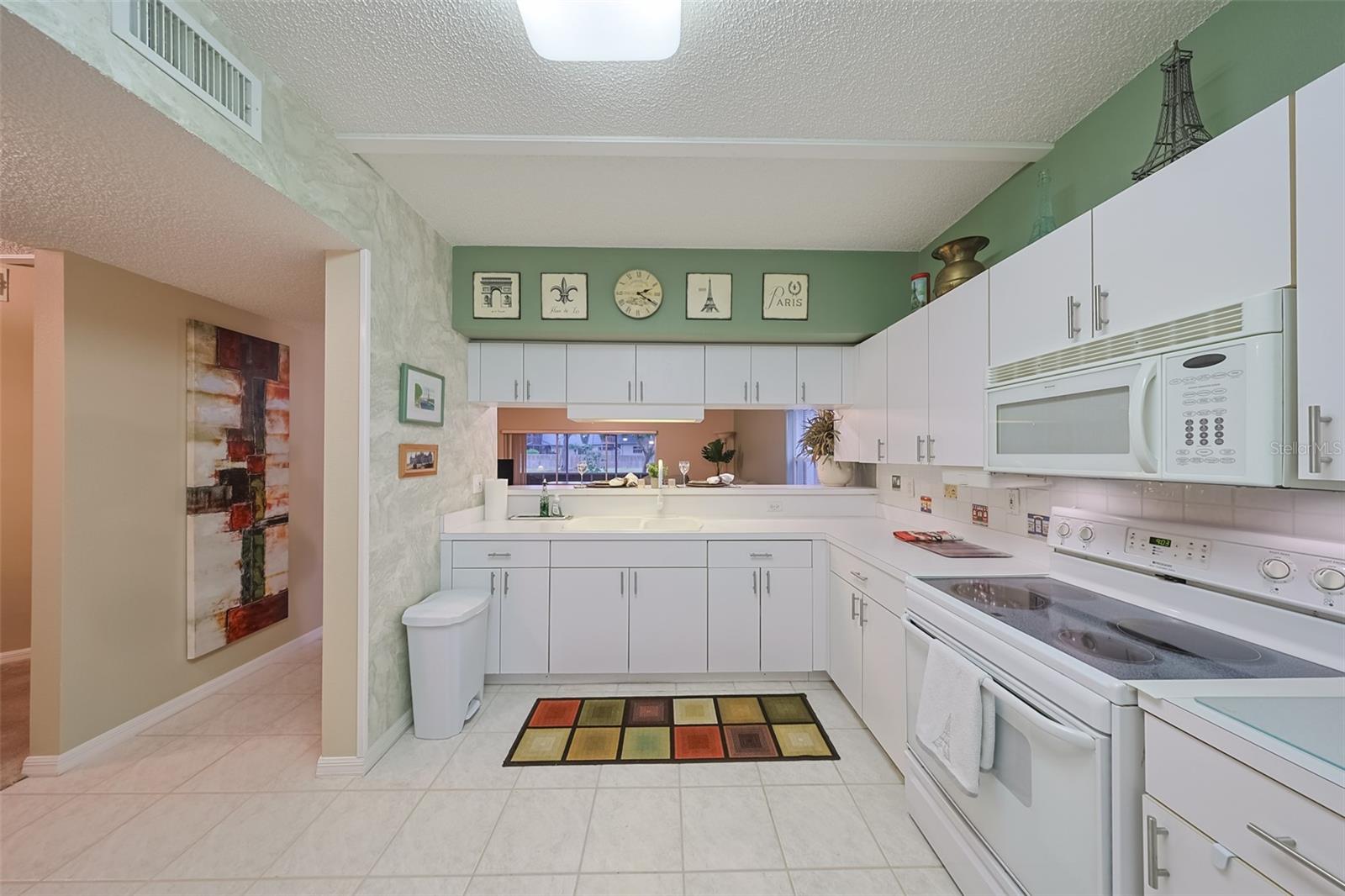 Image 13 of 51 For 14460 Marina Way 9