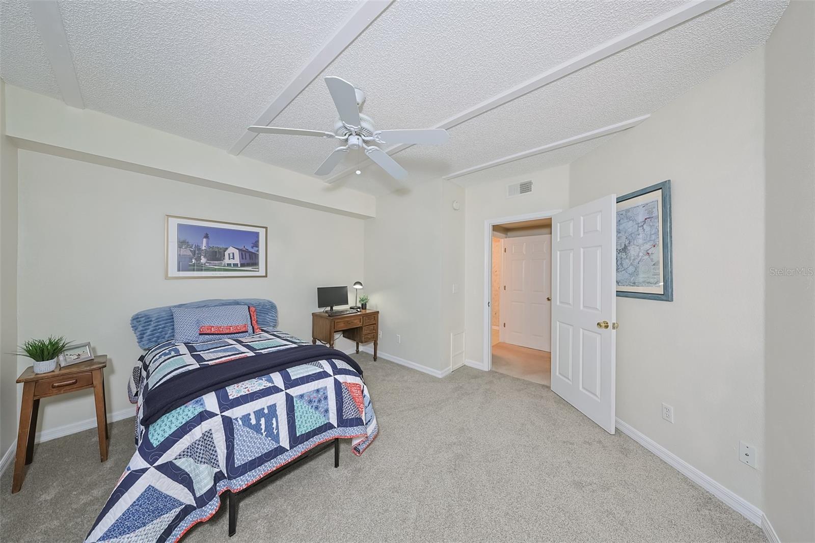 Image 16 of 51 For 14460 Marina Way 9