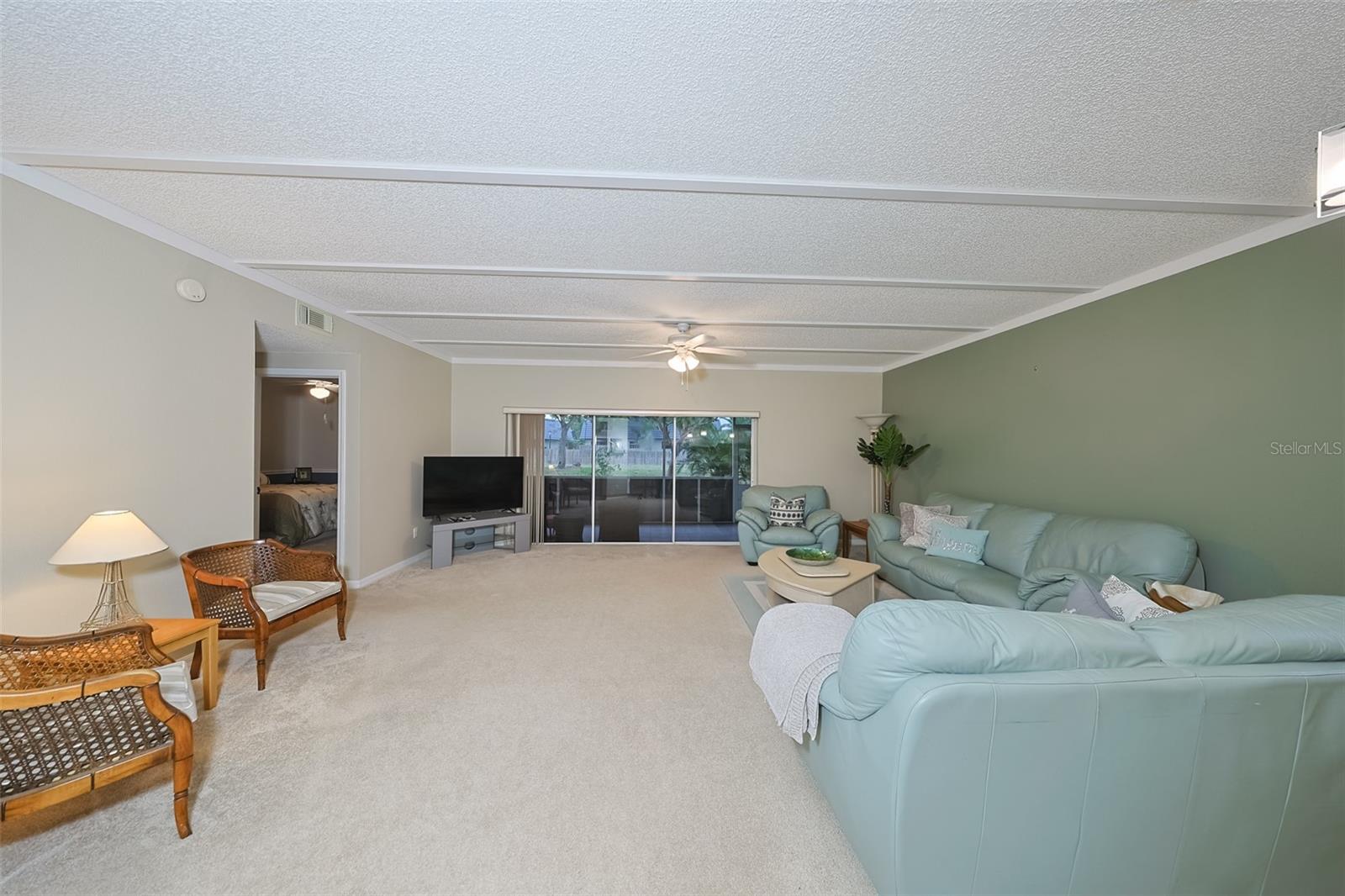 Image 23 of 51 For 14460 Marina Way 9