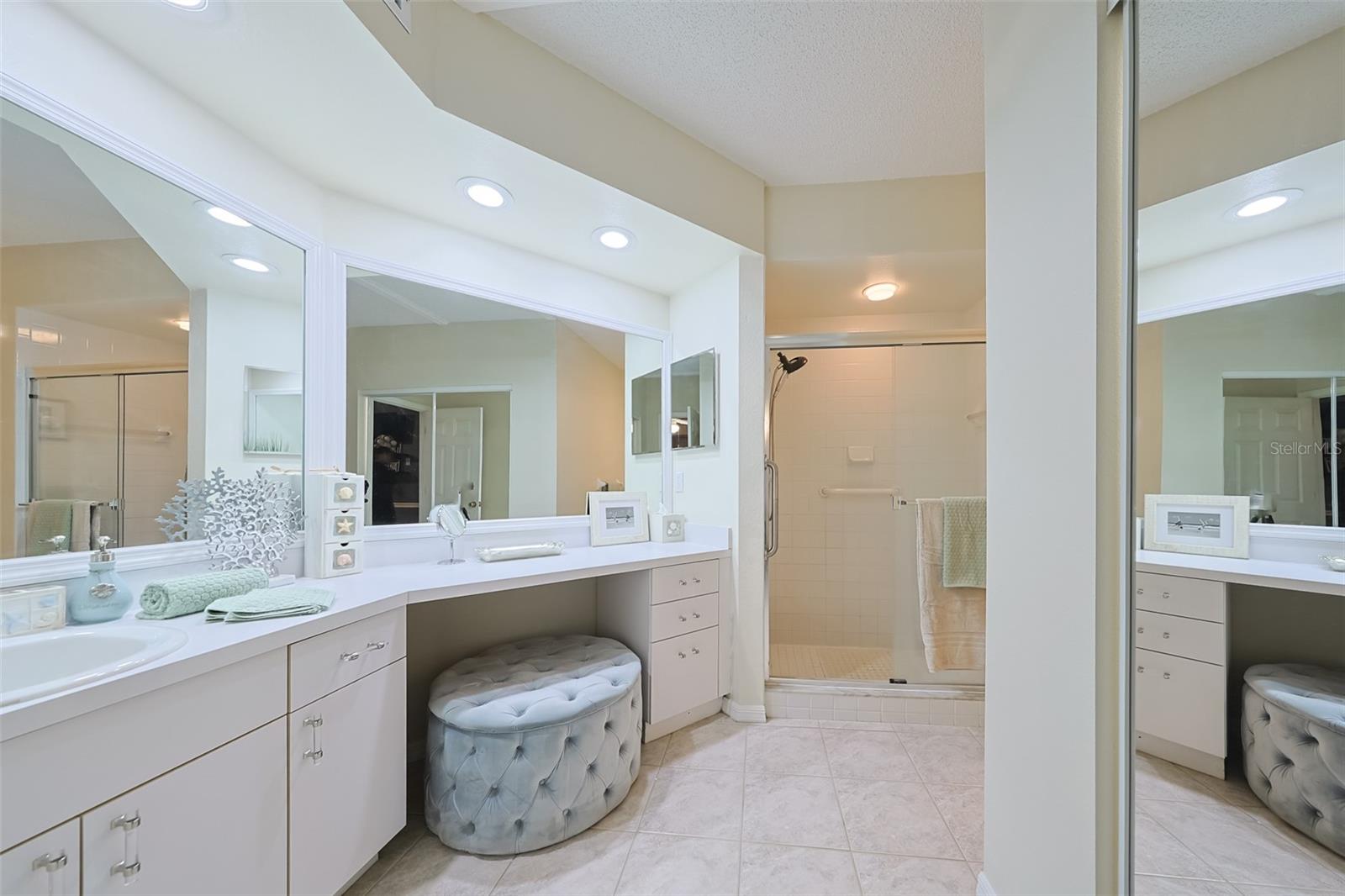 Image 28 of 51 For 14460 Marina Way 9