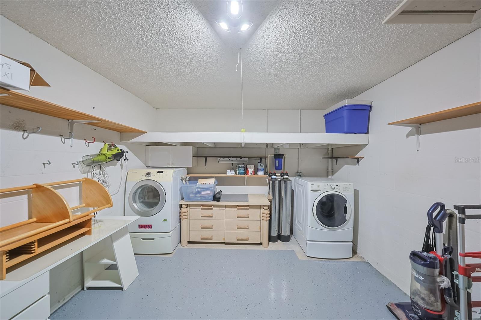 Image 36 of 51 For 14460 Marina Way 9